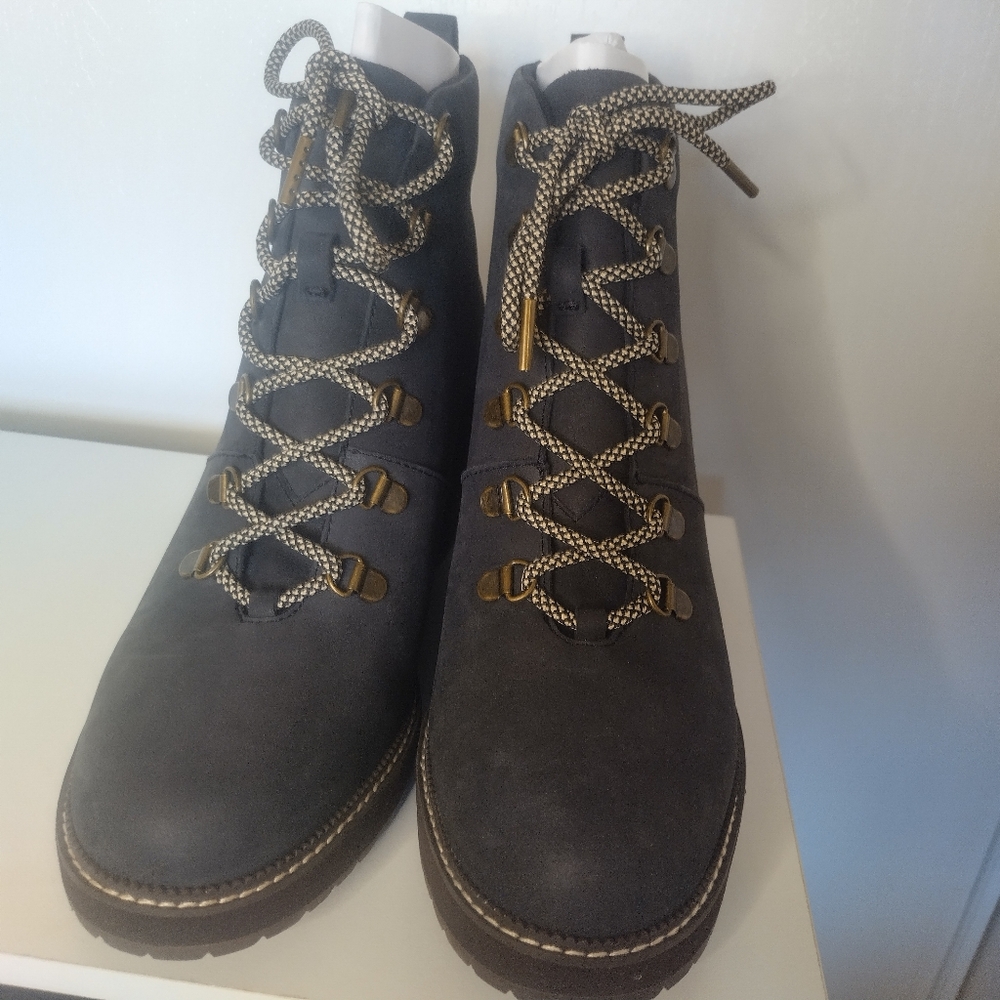 TOM'S Melrose Booties NWT NIB Black size 12 - Picture 4 of 7